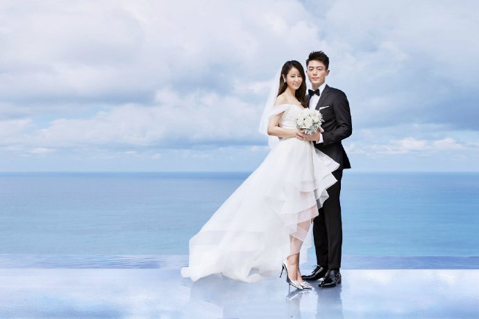 霍建华林心如婚纱照