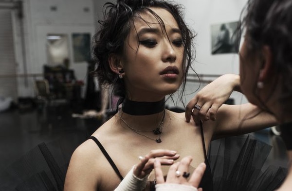 施华洛世奇倾情显现MARGARET ZHANG金饰