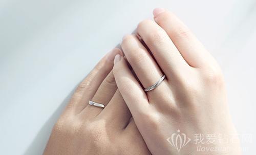 定制成婚戒指注重事变